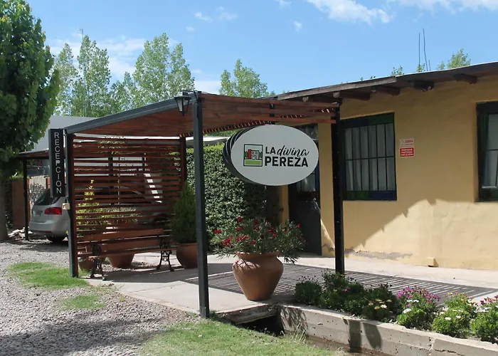 La Divina Pereza